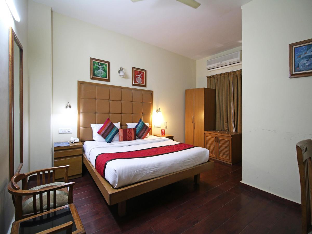 Hotel Oscar - Hauz Khas Nueva Delhi Exterior foto